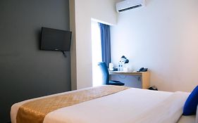 Yunna Hotel Lampung